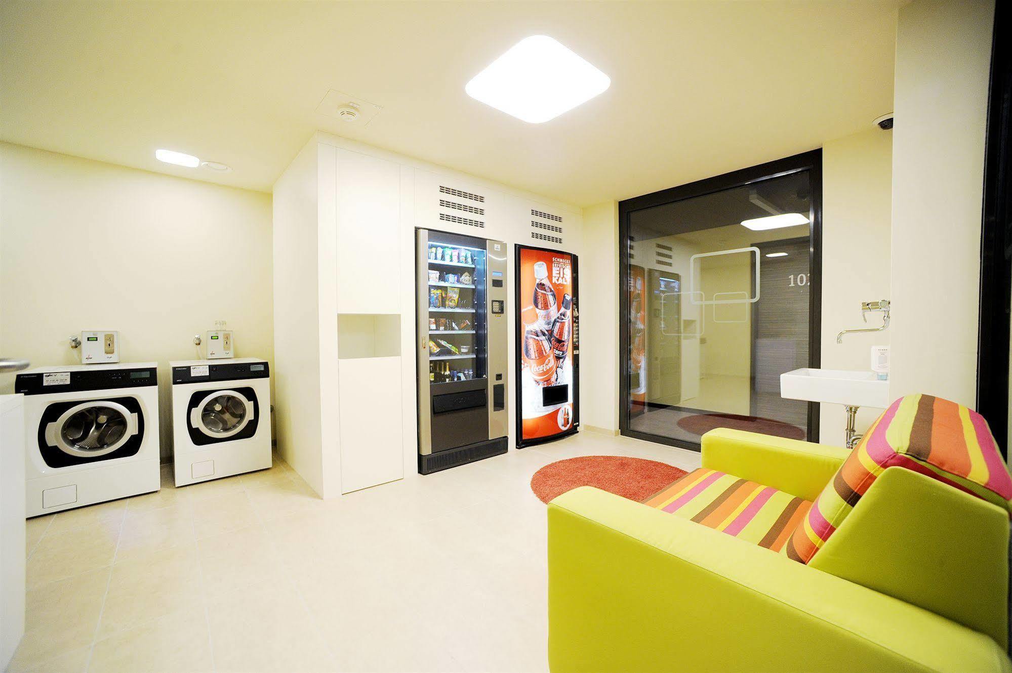 Harry'S Home Dornbirn Hotel & Apartments Exterior foto