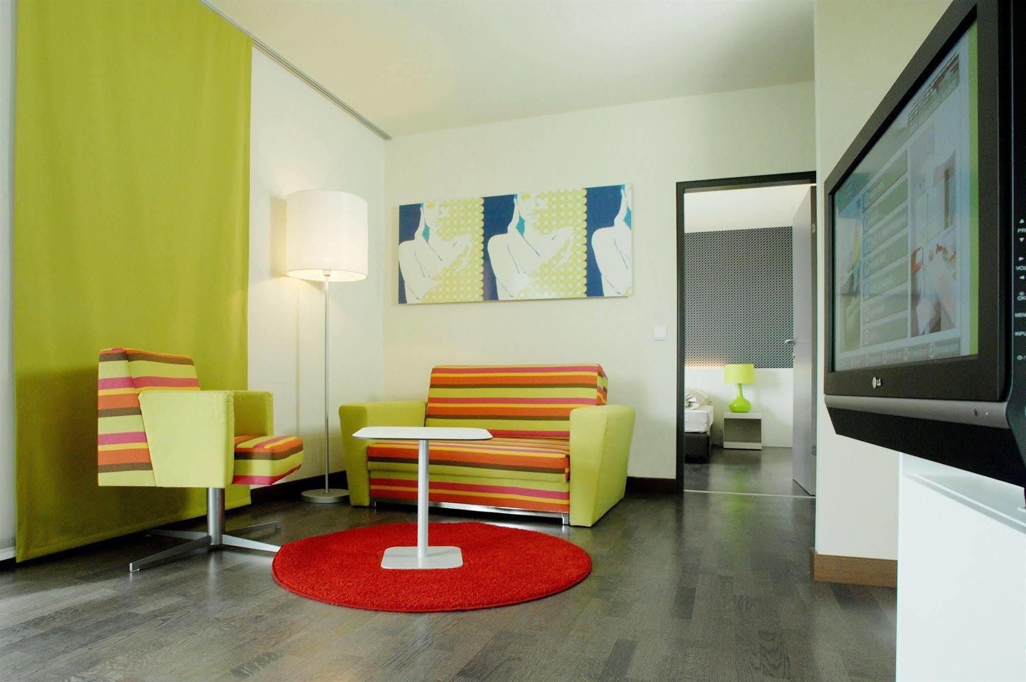 Harry'S Home Dornbirn Hotel & Apartments Exterior foto